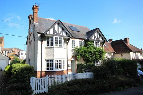 Chalfont St Peter - 3 bedroom semi-detached house for sale