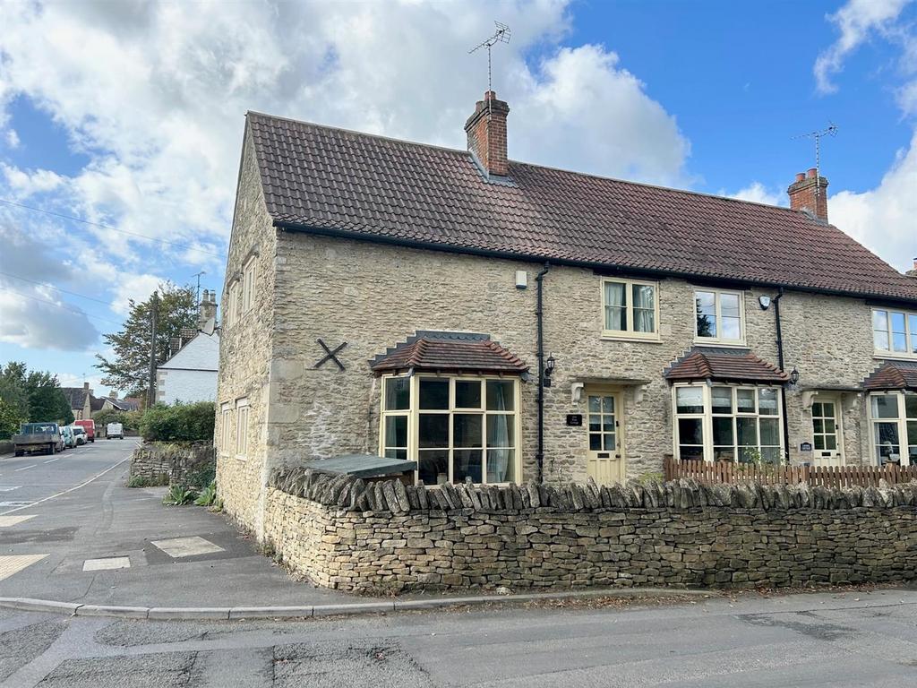 Seagry Road, Sutton Benger, Chippenham 2 bed semidetached house for