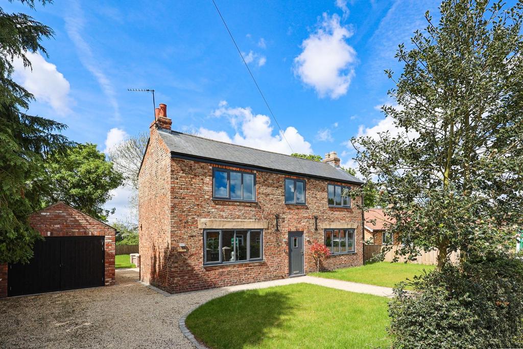 Main Street, York 4 bed detached house for sale £650,000