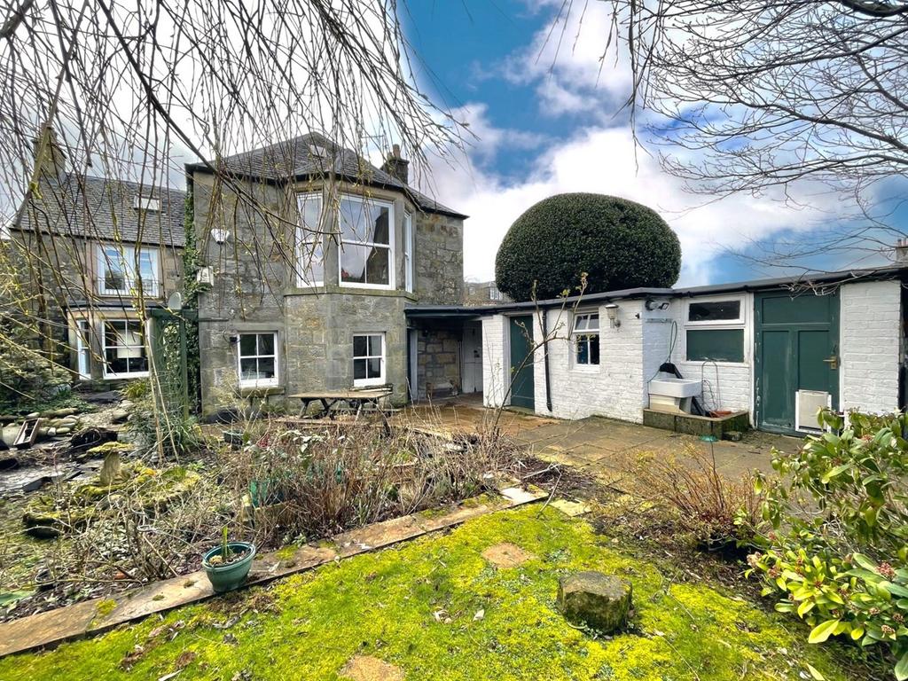The Nuek, 43 High Street, Kinrossshire, Kinross, KY13 4 bed detached