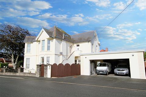 7 bedroom detached house for sale, Parc Avenue, Gwbert Road, Cardigan
