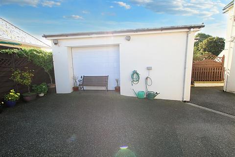 7 bedroom detached house for sale, Parc Avenue, Gwbert Road, Cardigan