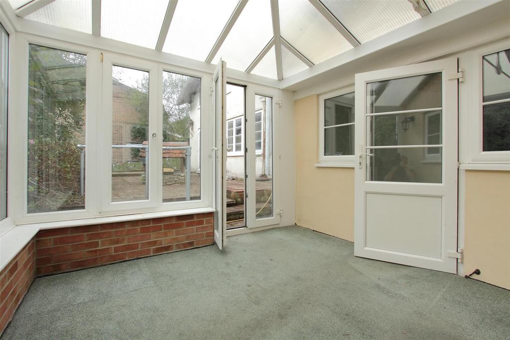 Heron Cottage.JPG