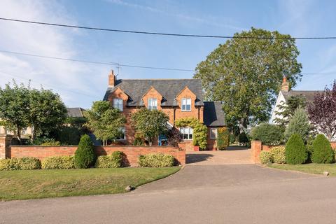 4 bedroom detached house for sale, Loop Road, Keyston, Cambridgeshire, PE28
