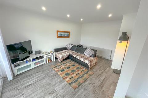 15 Brynonnen, Cardigan, SA43 3AY