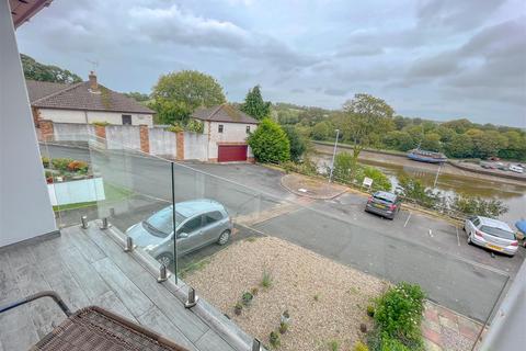 15 Brynonnen, Cardigan, SA43 3AY