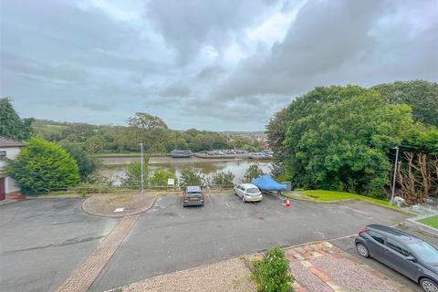15 Brynonnen, Cardigan, SA43 3AY