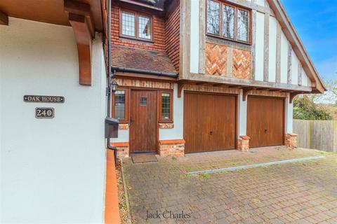 5 bedroom detached house for sale, Forest Road, Tunbridge Wells