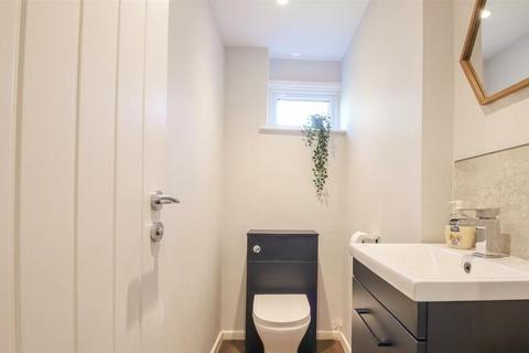 20 Garden Road, Walton On The Naze, CO14 8RP