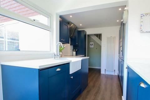 20 Garden Road, Walton On The Naze, CO14 8RP