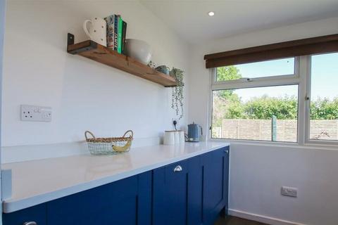 20 Garden Road, Walton On The Naze, CO14 8RP