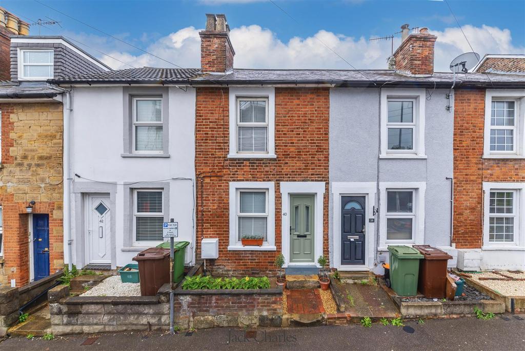 Quarry Road, Tunbridge Wells 2 bed terraced house for sale £350,000