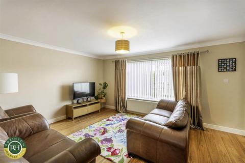 4 Somerton Drive, Hatfield Woodhouse, Doncaster, DN7 6NQ