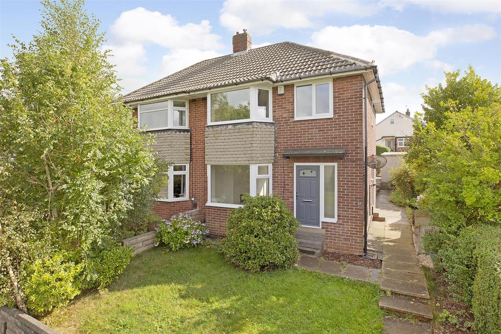 Tinshill Lane, Cookridge 3 bed semidetached house for sale £285,000