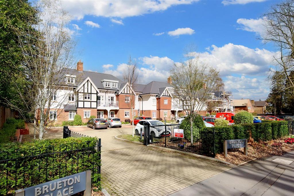 Brueton Place