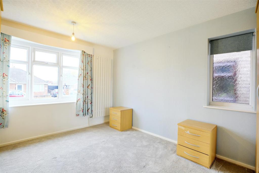 Bedroom 1 1.jpeg