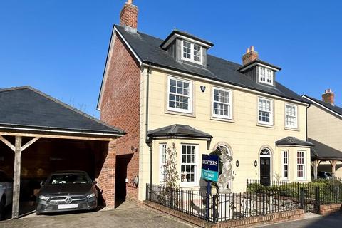 4 bedroom semi-detached house for sale, TENTERDEN