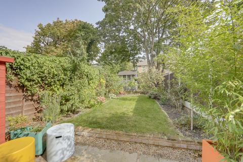 55b Wellmeadow Road, Catford, London, SE13 6TA