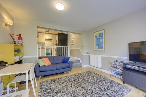 55b Wellmeadow Road, Catford, London, SE13 6TA