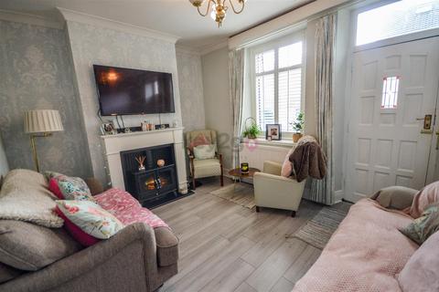 2 bedroom terraced house for sale, Grassthorpe Road, Sheffield, S12