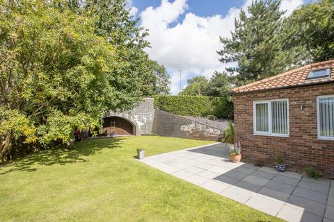 undefined, Bridge Close, Fakenham