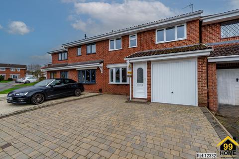 4 bedroom semi-detached house for sale, Buttermere Court, Wolverhampton, West Midlands, WV6