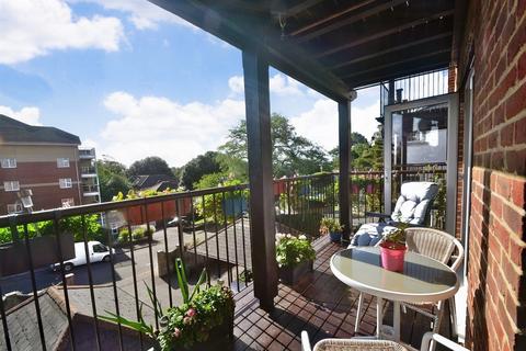 2 bedroom flat for sale, Lower Parkstone, Poole