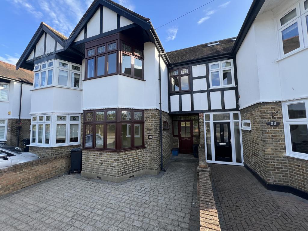 Walden Way, Hainault IG6 3 bed terraced house for sale £530,000
