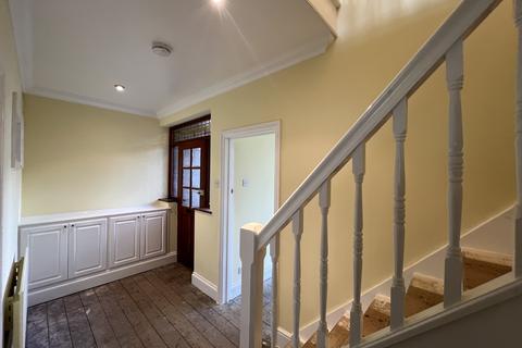 68 Walden Way, Ilford, IG6 3BJ