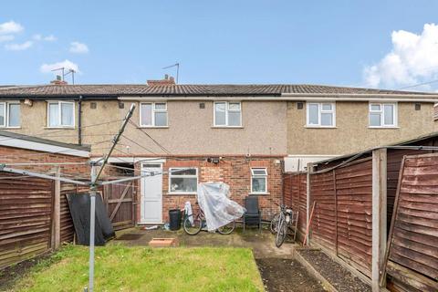 12a Myrtle Crescent, Slough, SL2 5BB