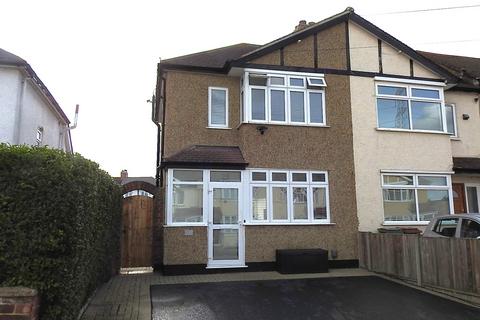 25 Conrad Drive, Worcester Park, KT4 8PR