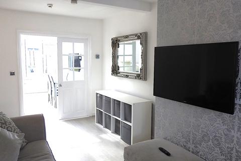 25 Conrad Drive, Worcester Park, KT4 8PR
