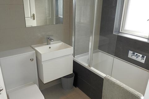 25 Conrad Drive, Worcester Park, KT4 8PR