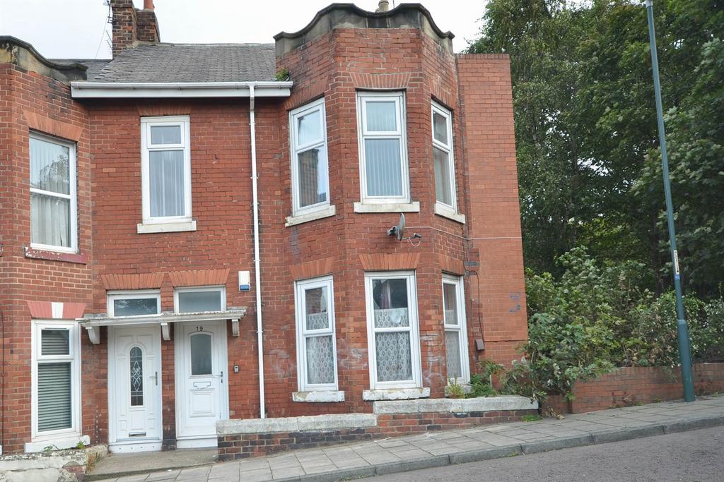 Whitehead Street, South Shields 2 bed for sale £36,000