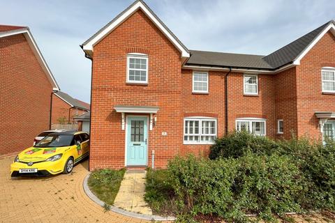 1 bedroom in a house share to rent, Costard Drive, Faversham