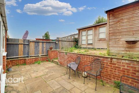 3 bedroom semi-detached house for sale - Riverdale Road, Erith