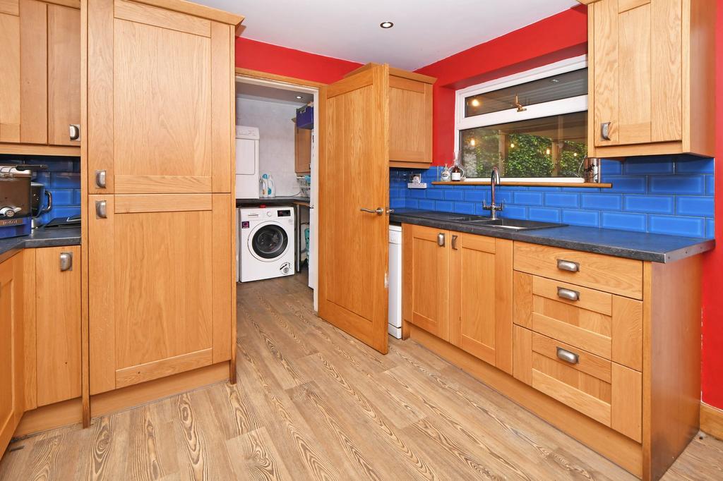 Kitchen prep into utility room