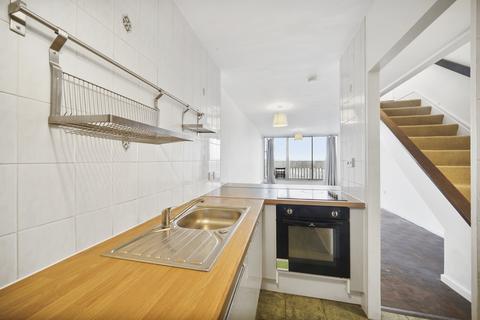 2 bedroom flat for sale, Centre Heights, NW3