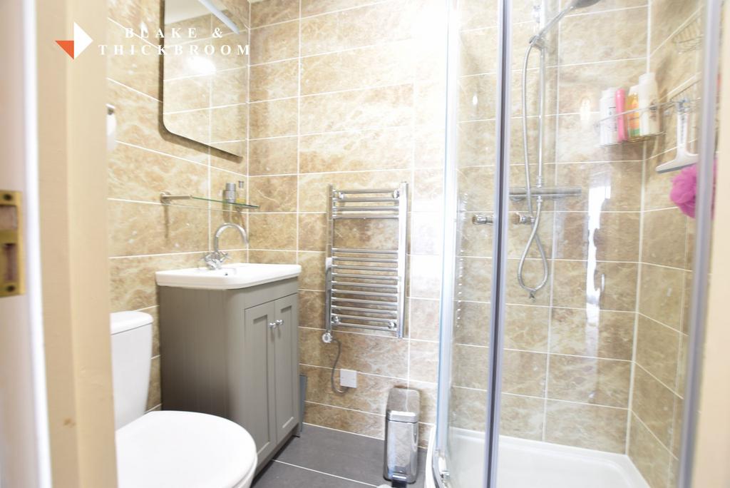 En suite shower room