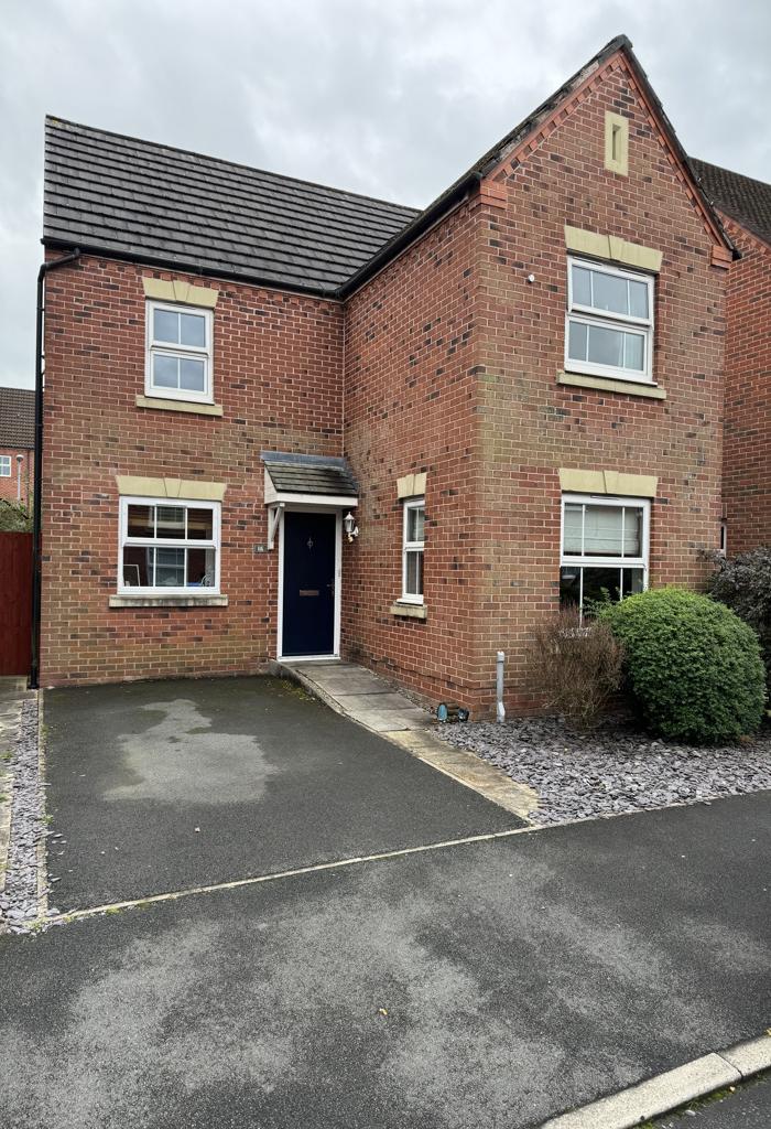 Great Park Drive, Leyland, Lancashire 3 bed detached house for sale £