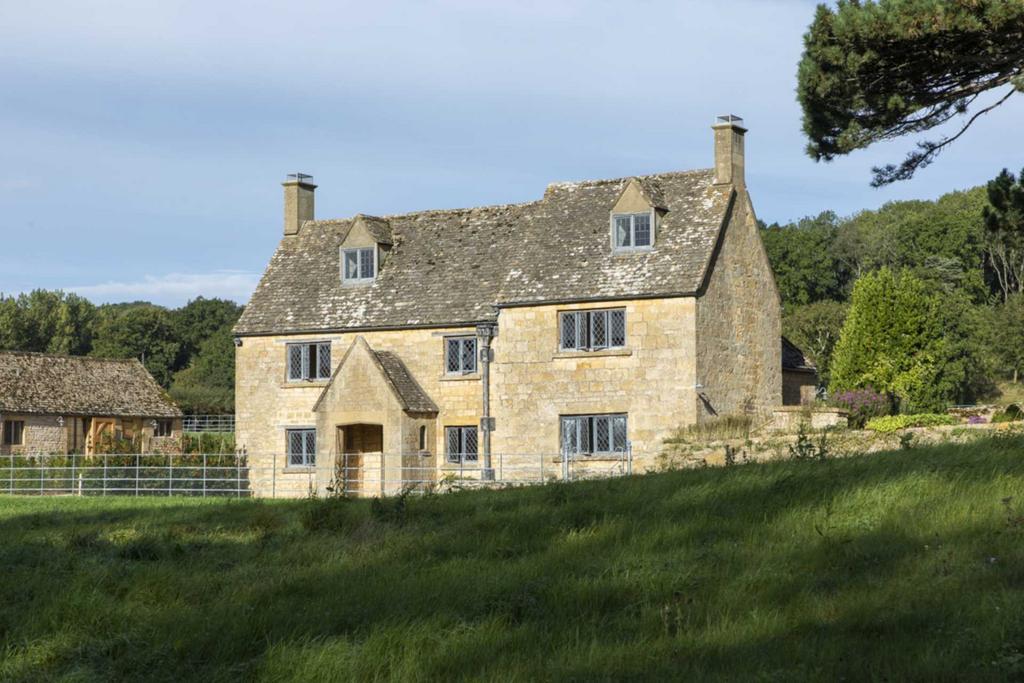 Dyers Lane, Chipping Campden 4 bed detached house to rent £4,000 pcm