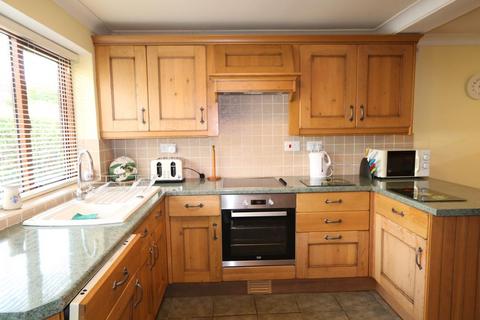 3 bedroom detached bungalow for sale, Llwyngwril LL37