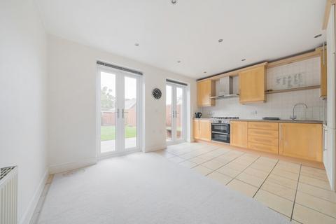 4 bedroom semi-detached house to rent, Lancaster Avenue, Guildford, Surrey, GU1