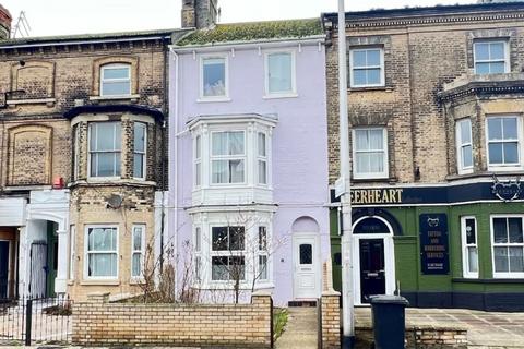 6 bedroom terraced house for sale - 47 London Road South, Lowestoft, Suffolk, NR33 0AF