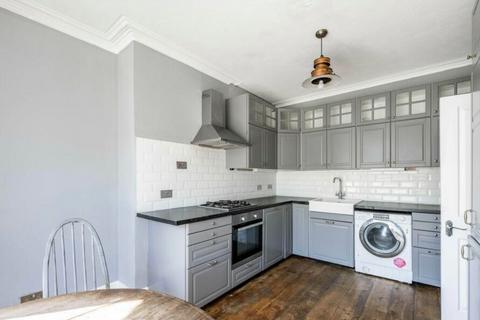 6 bedroom terraced house for sale - 47 London Road South, Lowestoft, Suffolk, NR33 0AF