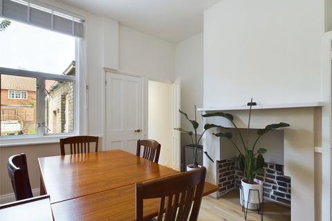 48 Probert Road, London, SW2 1BW