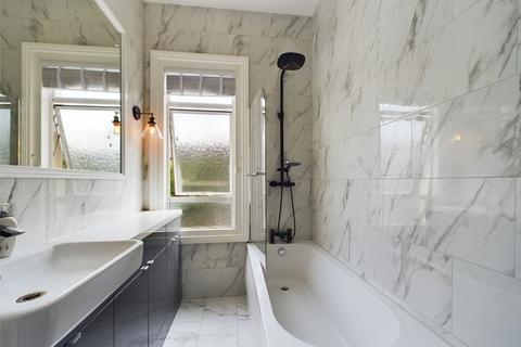 48 Probert Road, London, SW2 1BW