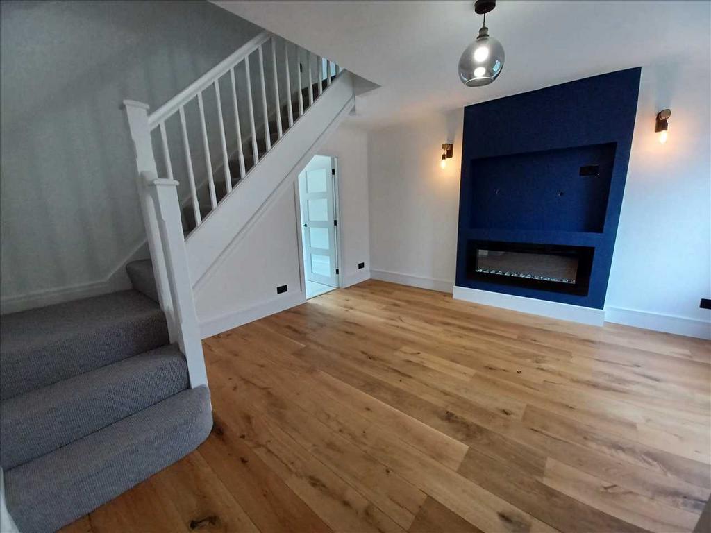 Sheringham Way, Poulton Le Fylde 2 bed apartment £795 pcm (£183 pw)