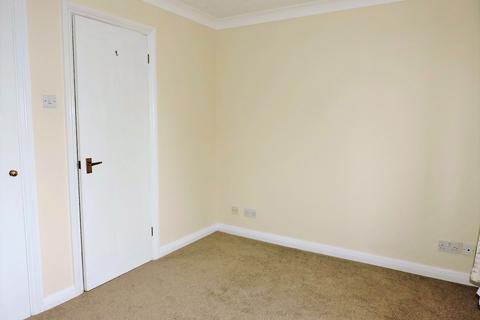 8 Rushmon Villas, New Malden, KT3 6BZ