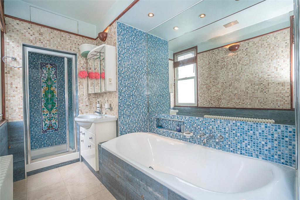 Bedroom 1 En-Suite B